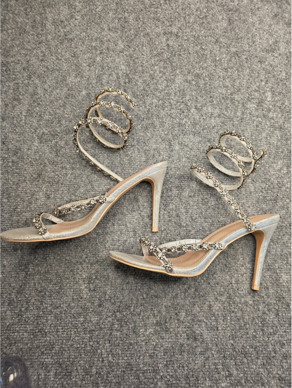 AZALEA WANG Delicacy Silver Coil Wrap Sandal Rhinestone Stiletto Heels Size 10